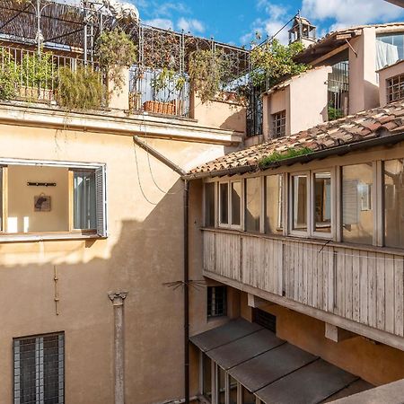דירות רומא Piazza Navona Penthouse מראה חיצוני תמונה