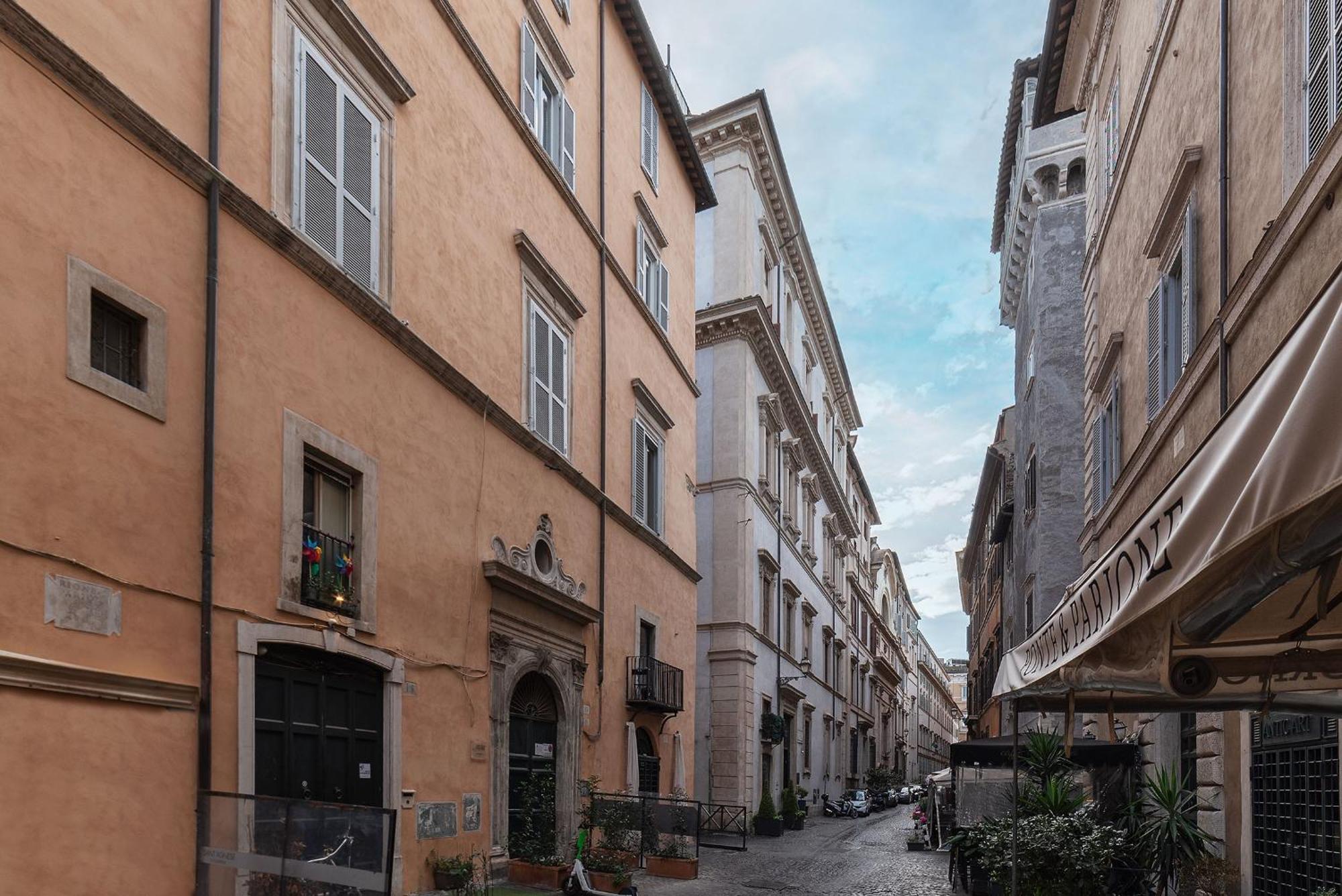 דירות רומא Piazza Navona Penthouse מראה חיצוני תמונה